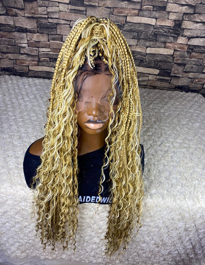 “Easy Install Knotless wig for Black Women” Diana Unit 27/613 blonde