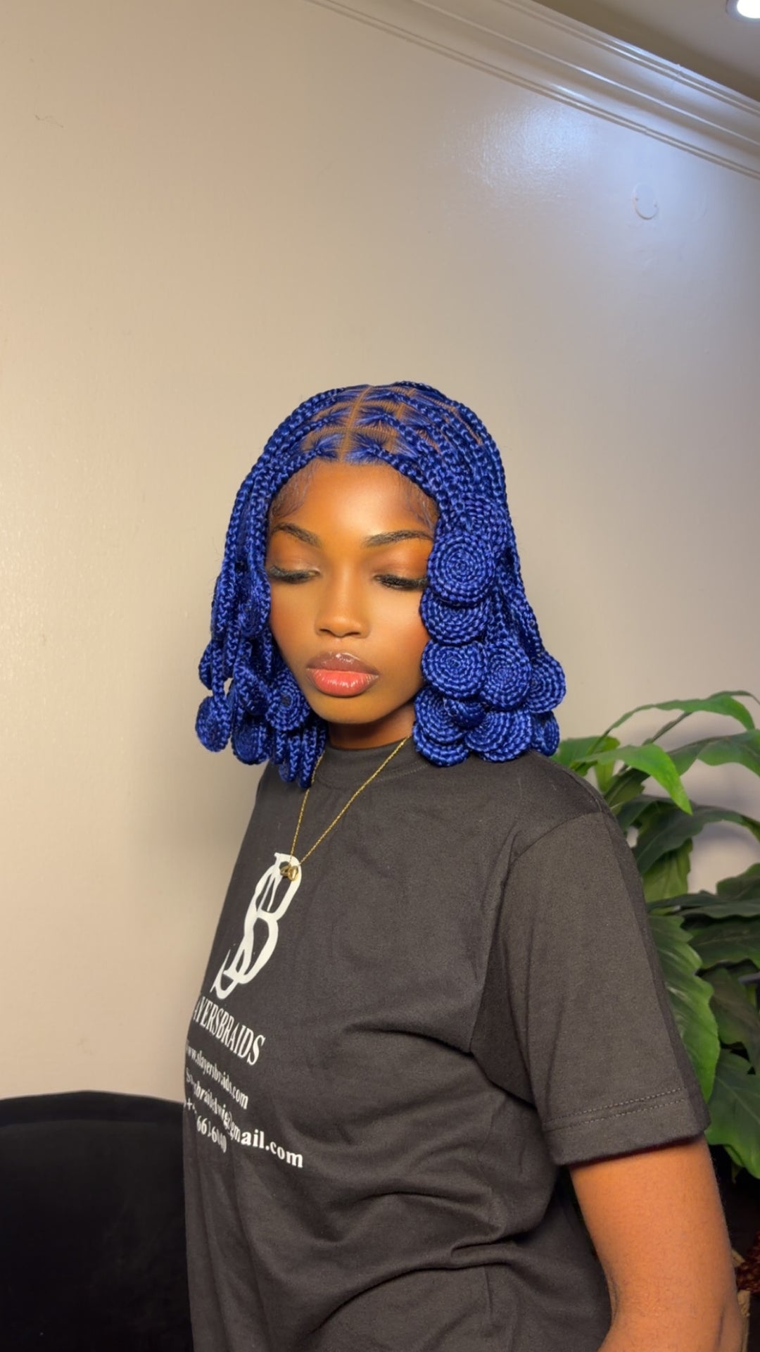 Koroba Knotless Glueless Braid Wig  -Bee