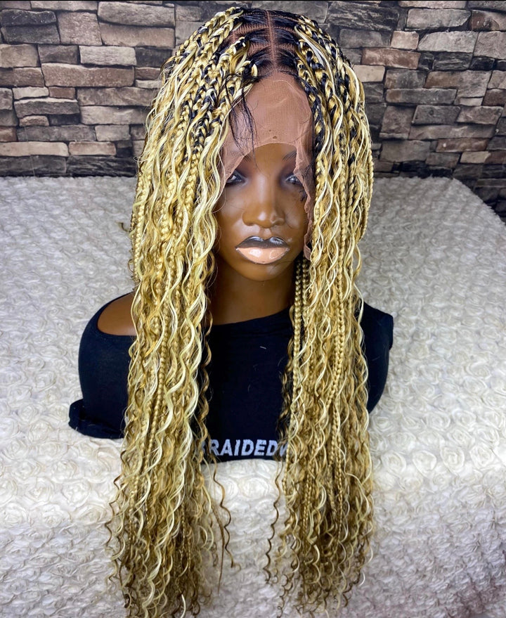 “Easy Install Knotless wig for Black Women” Diana Unit 27/613 blonde