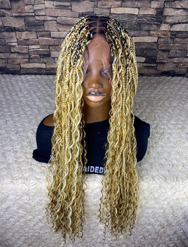 “Easy Install Knotless wig for Black Women” Diana Unit 27/613 blonde