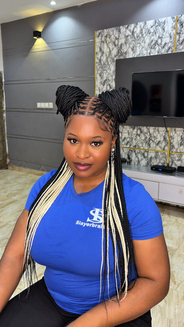 Smedium ponytail Knotless Wig: Peekaboo braids